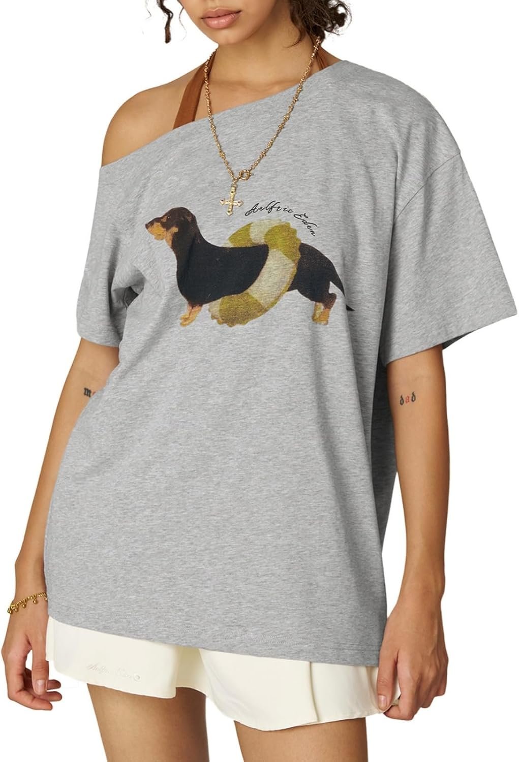 Aelfric Eden Dachshund Off The Shoulder Tshirts Women’s Oversized Graphic Tees Short Sleeve Summer Cute T Shirts Y2K Tops