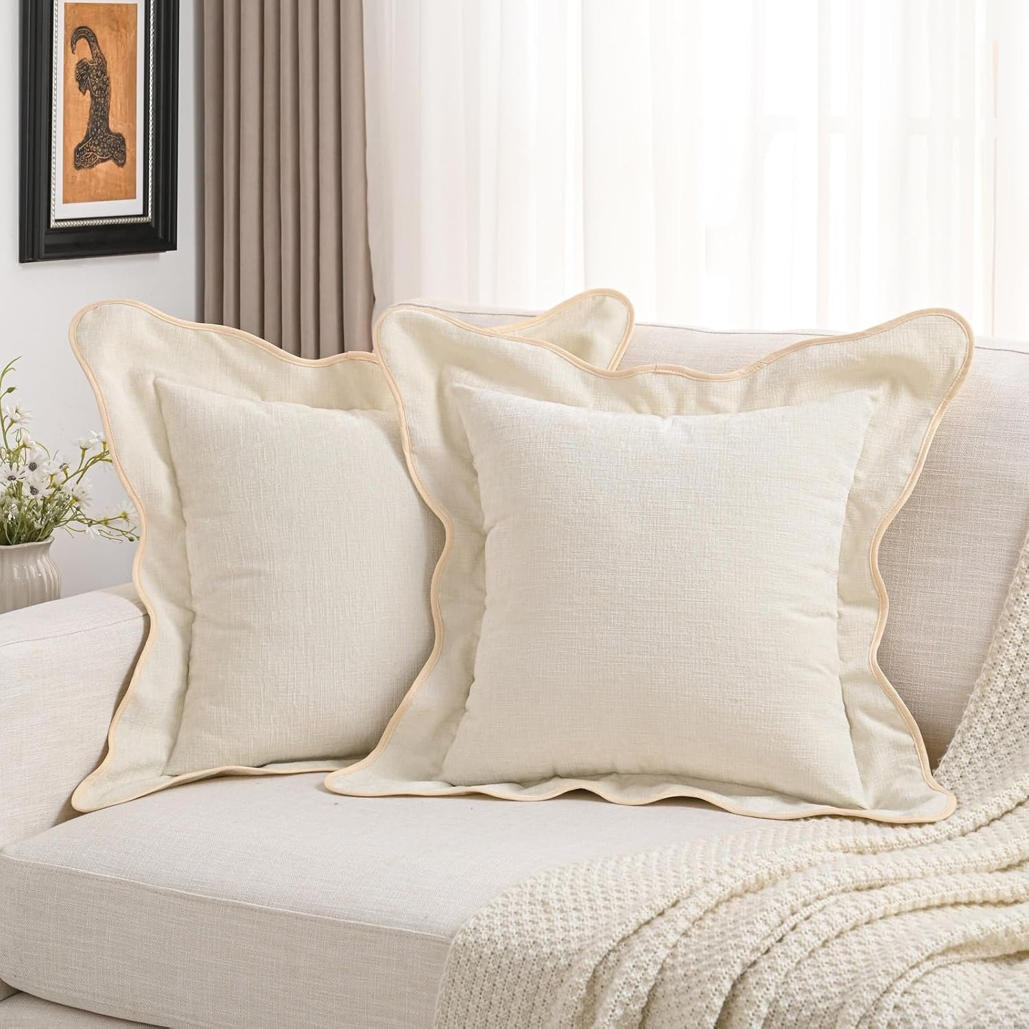 FUTEI Pack of 2 Solid Scalloped Bordered Throw Pillow Covers 18×18 Inch Soft Chenille Decorative Cushion Cases Farmhouse Accent for Couch Bed Living Room, Beige