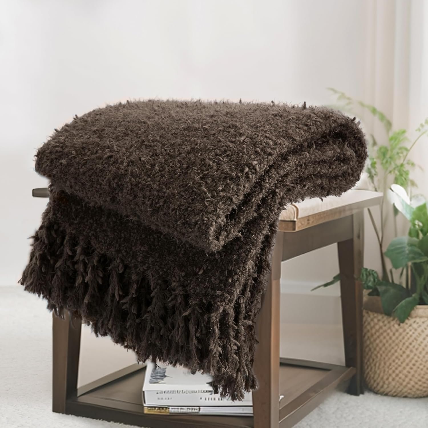 Knit Throw Blanket Fluffy Fuzzy Soft Lightweight Cozy Farmhouse Tassels Chunky Knitted Throws for Couch Sofa Bed (Brown, 60″x80″)